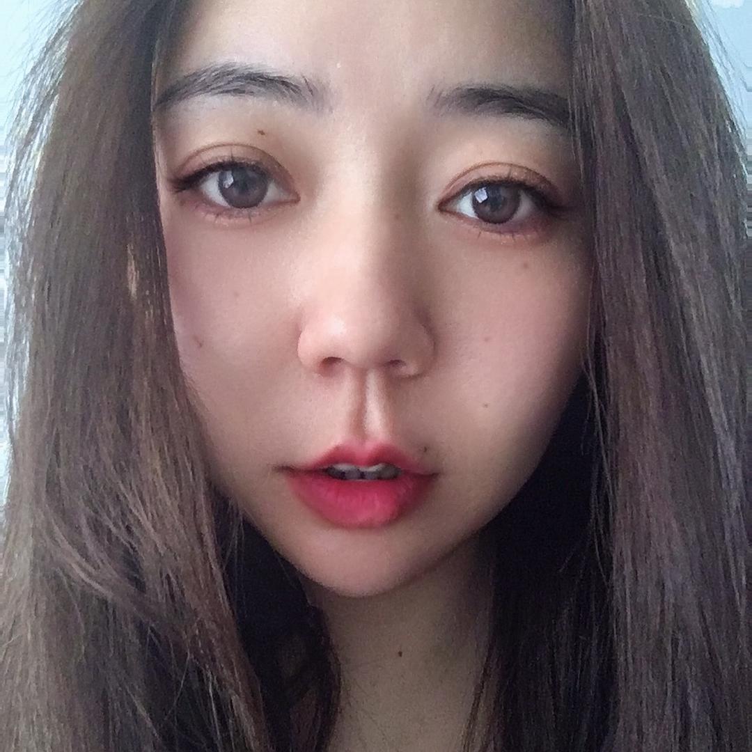 💋