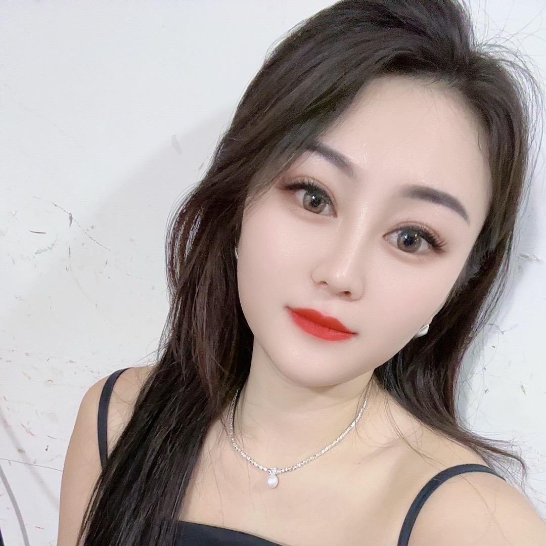 @佳佳