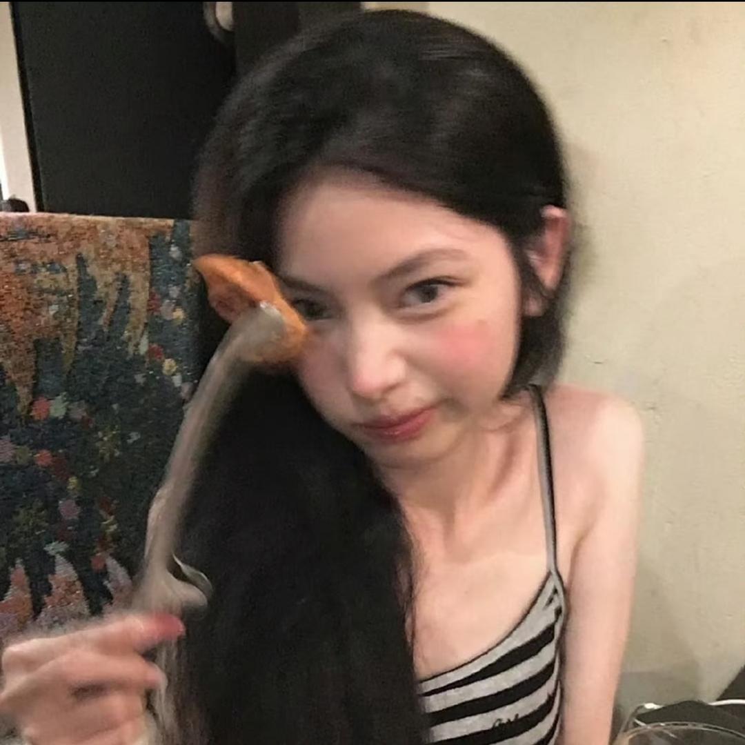 捏碎芝士🧀