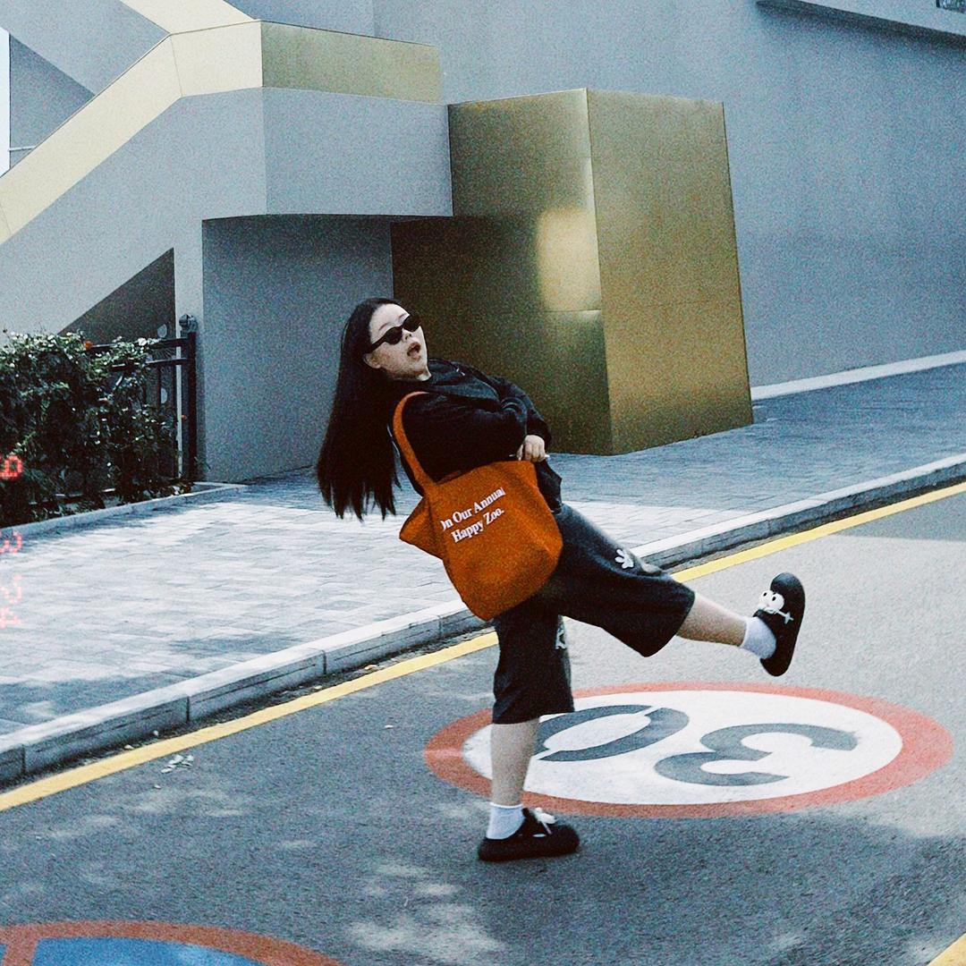 蕾哦📸