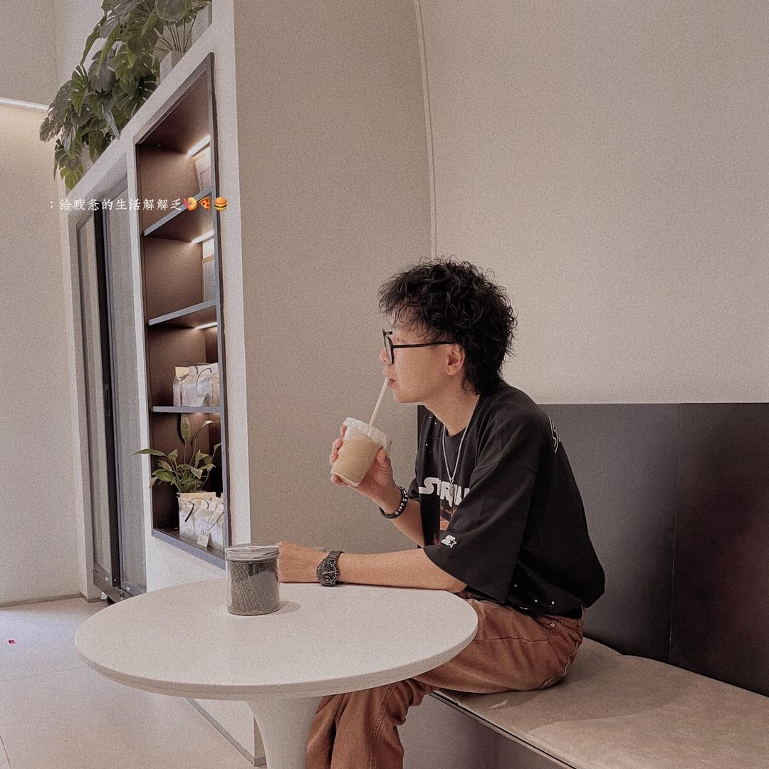 冯老师爱剪发