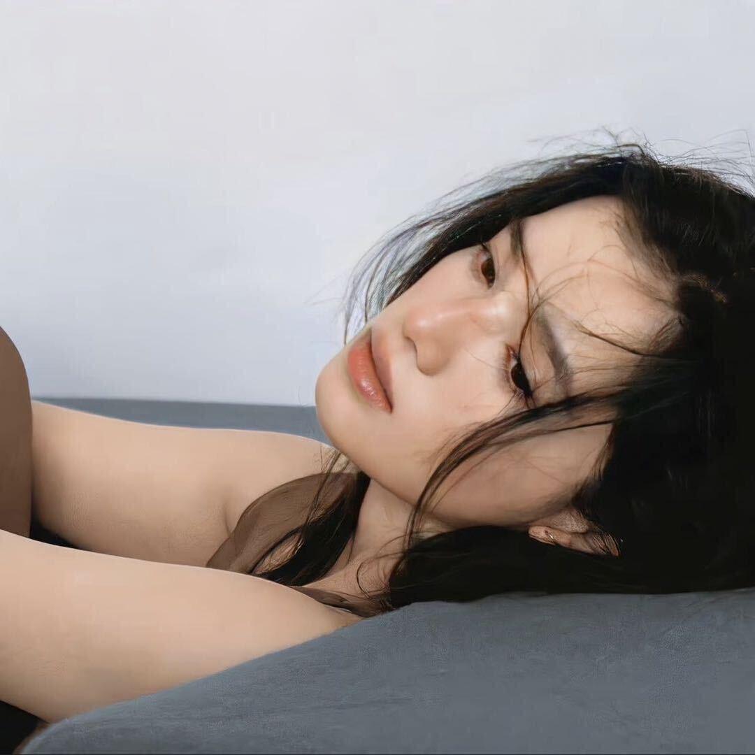 是个怪人🌖
