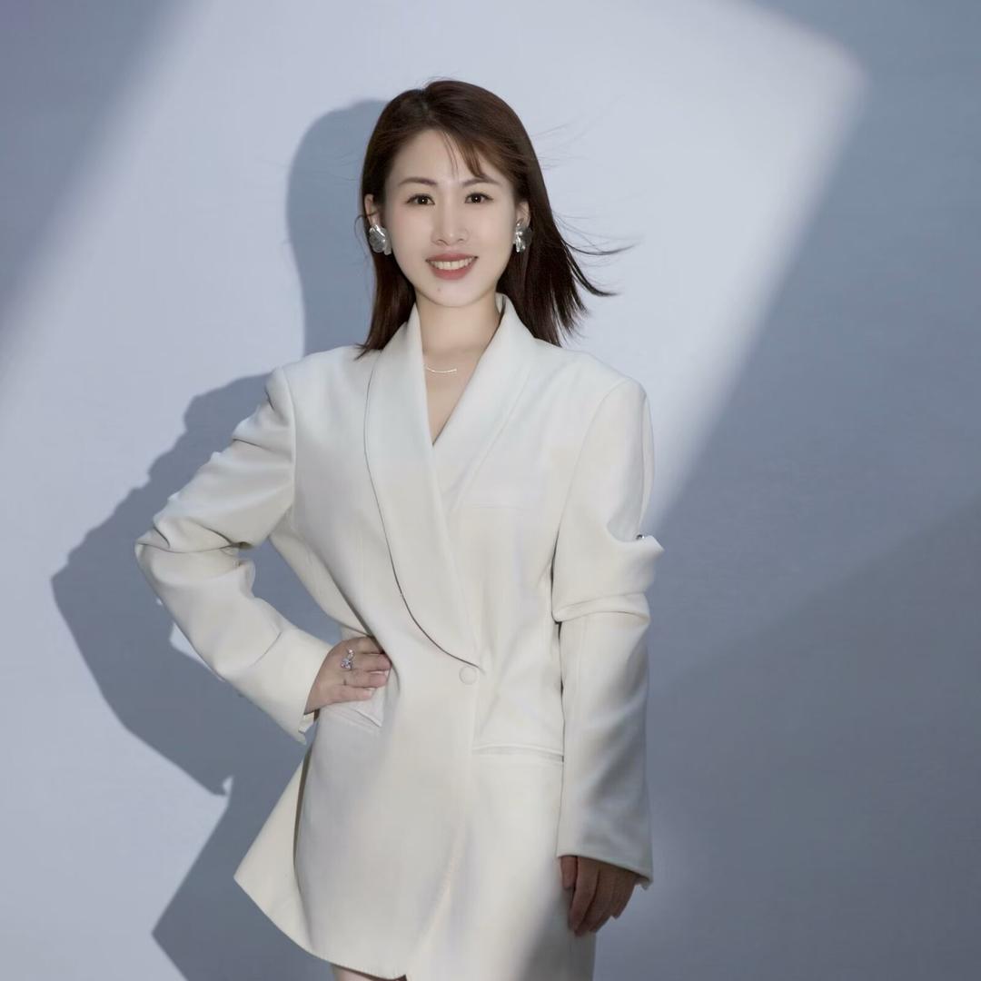 妙妙（纤纤小妙）