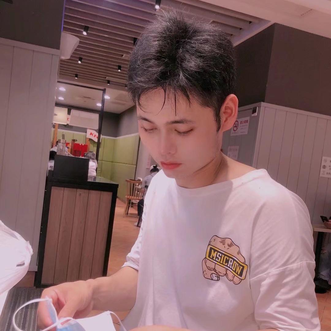 擦地板（青苹果～🍏）