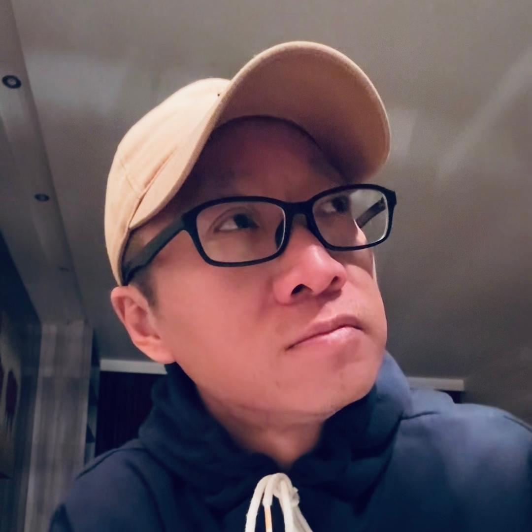 小丁睡不着