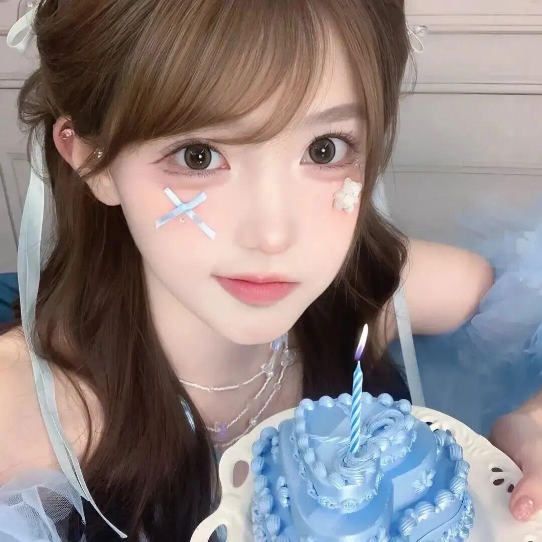 阴暗爬行心理扭曲性感母蟑螂怒爬下水道十里