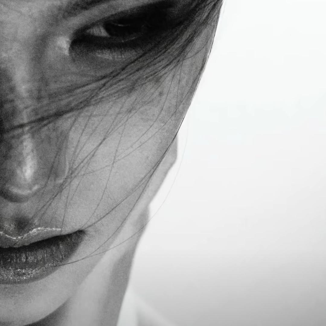 相逢如骤雨初晴