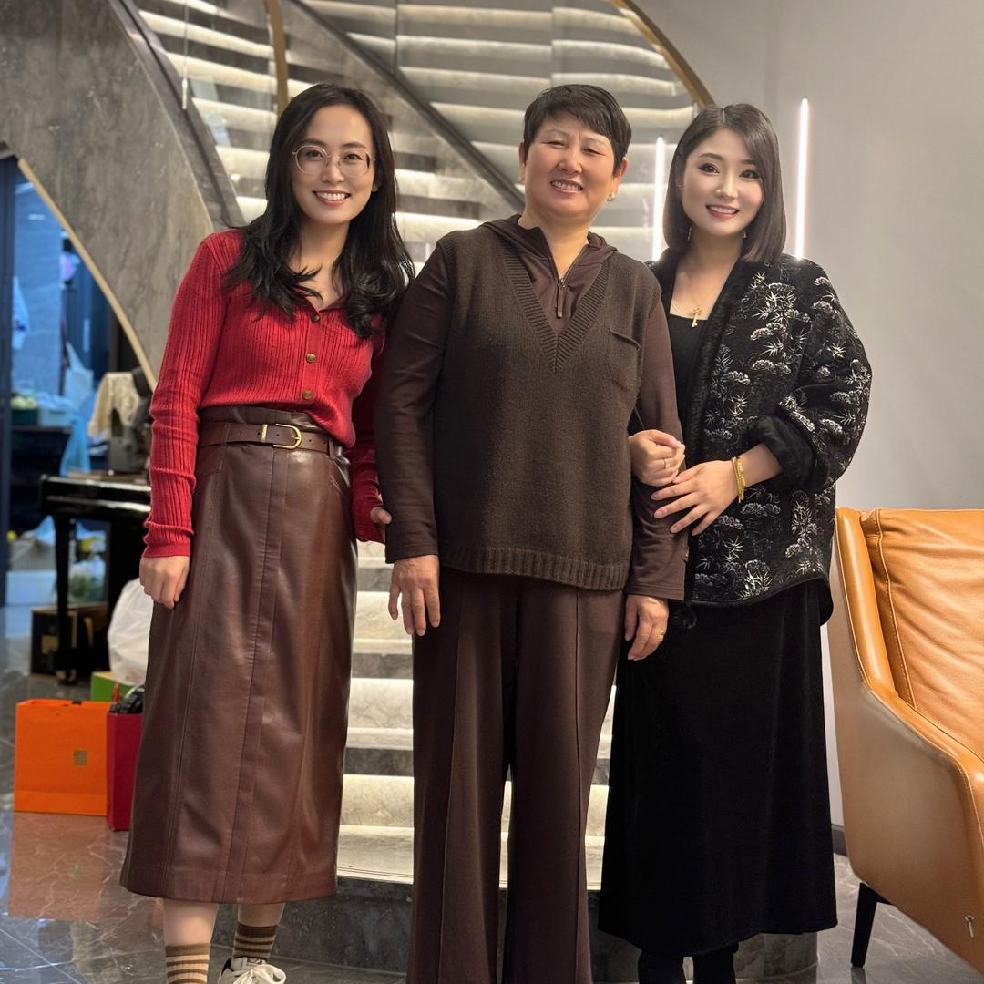 婷姐爸妈的日常