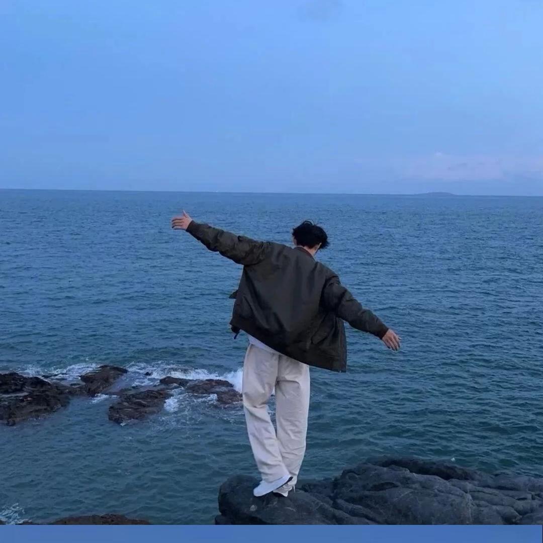 小 磊