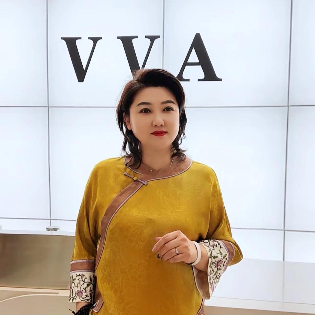 唯雅名品女装(江北百货大楼店)官方号