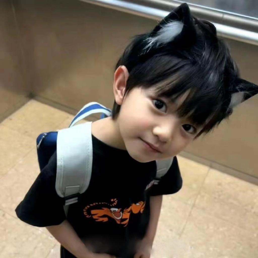 小雾☁️