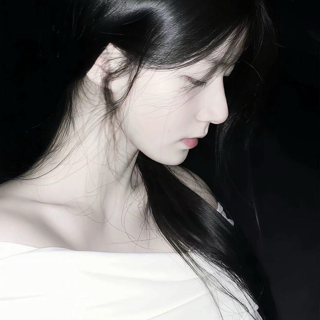 Esther欣欣子