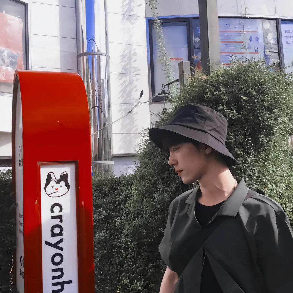 八方来财紫气东来财神爷宠爱我