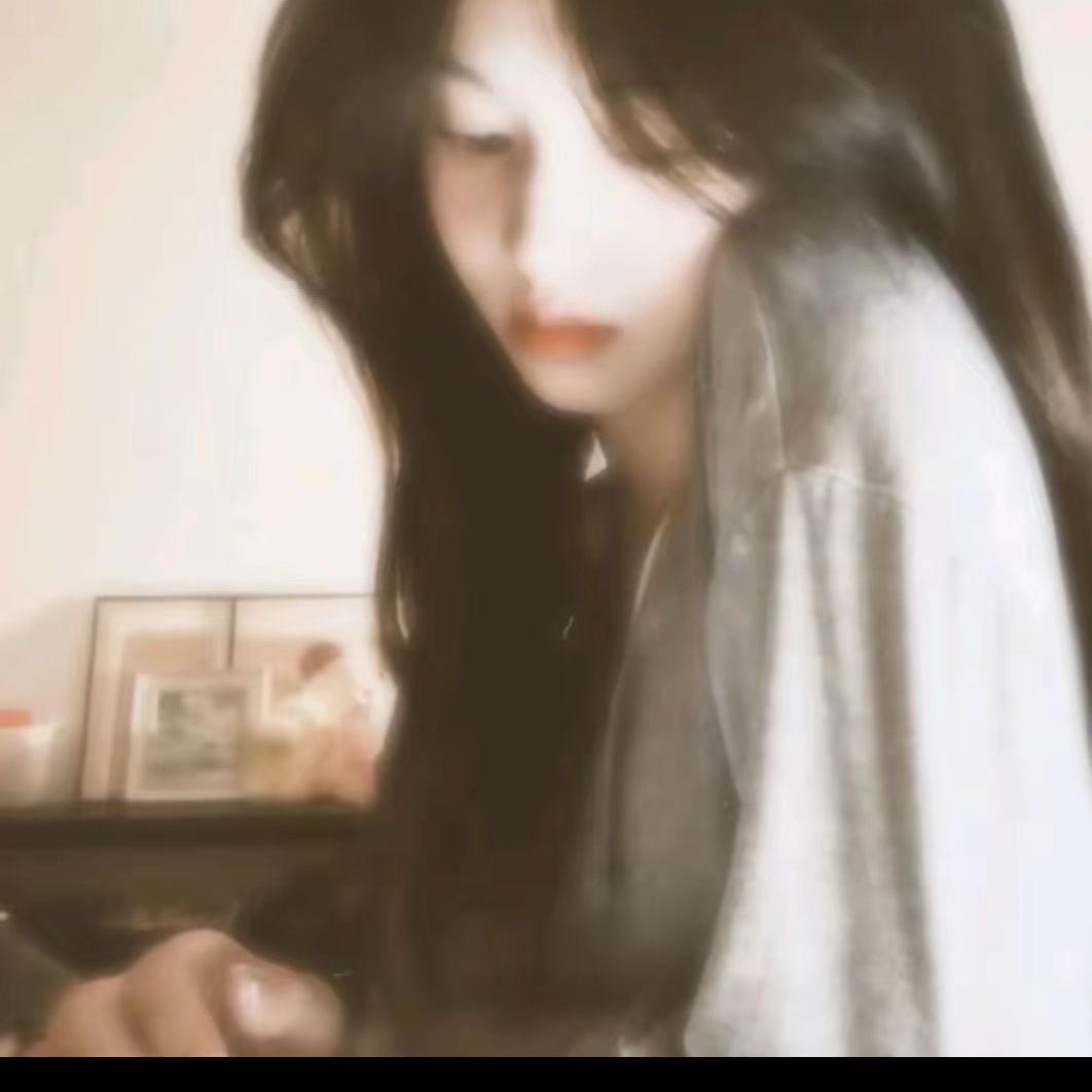 小V不说话