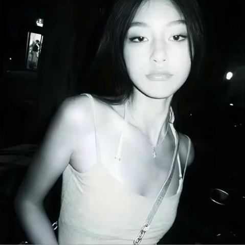 小美女