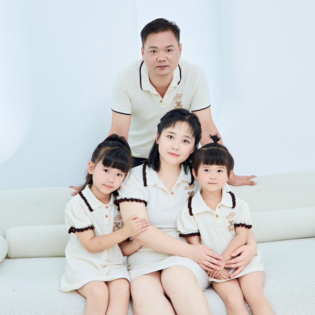 卖东西的家庭主妇