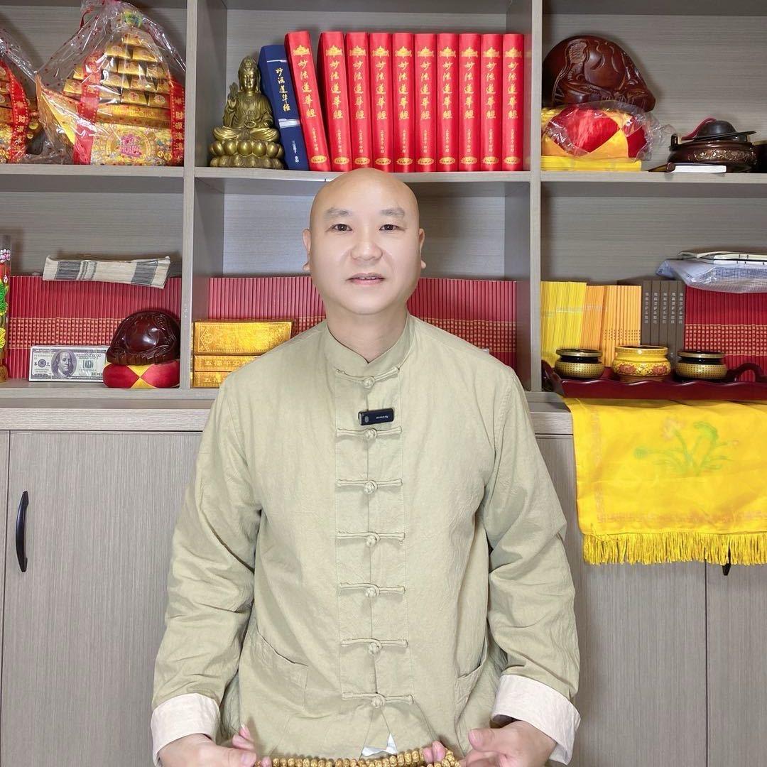 悟     明