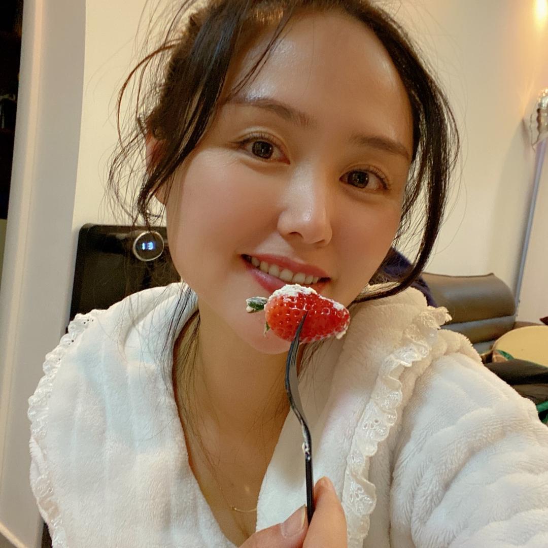 临朐做美容的兔子小姐