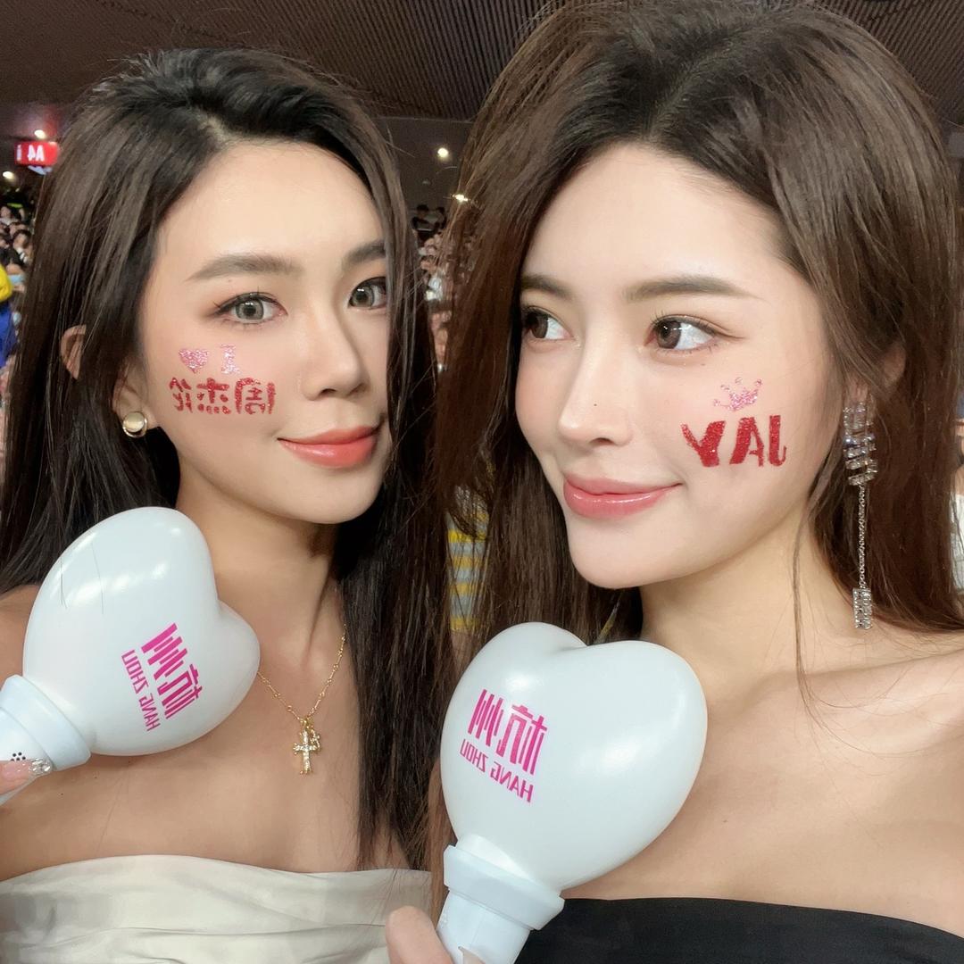 黑白呸不呸