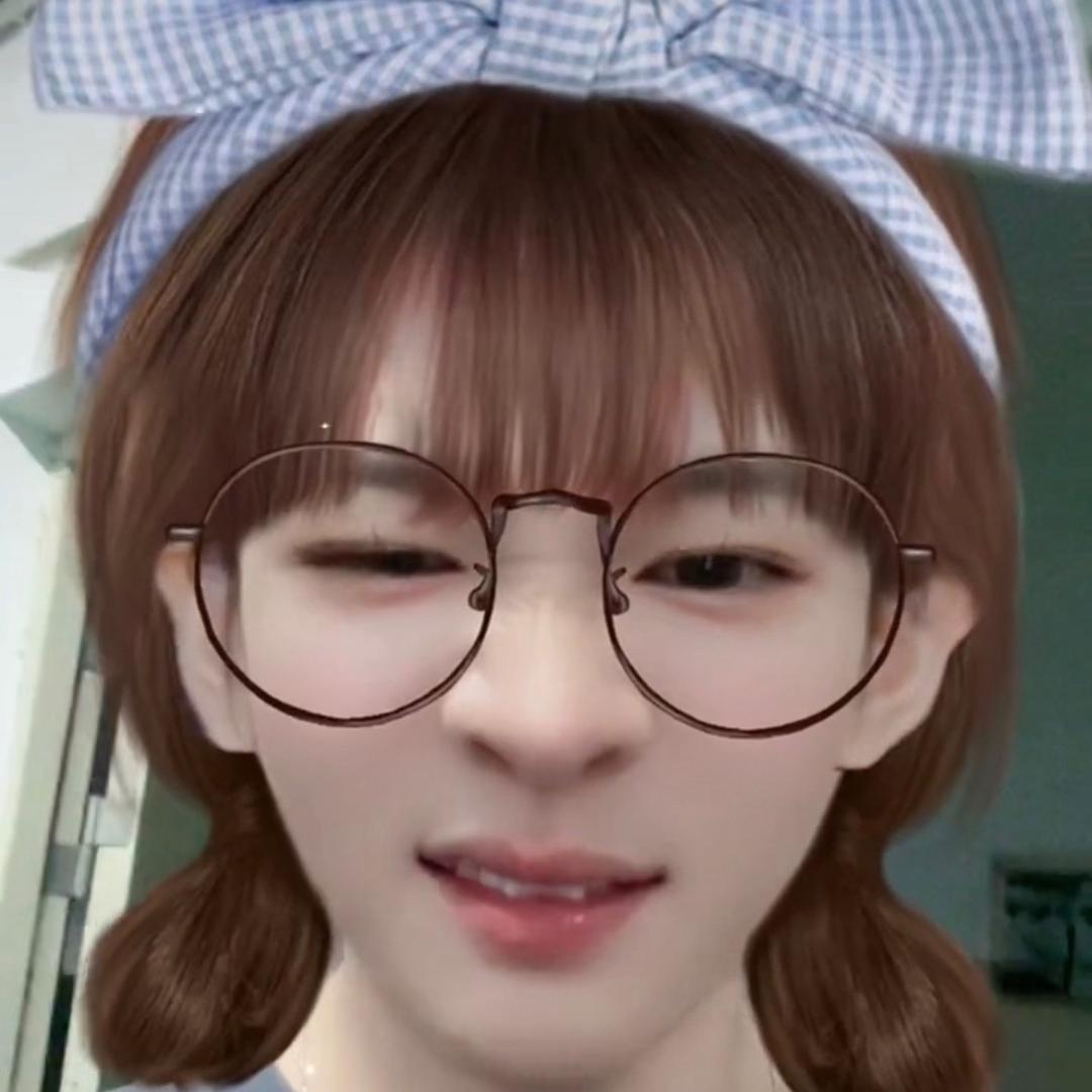 ༺ༀ後來ཨོཾ༻n成yihan
