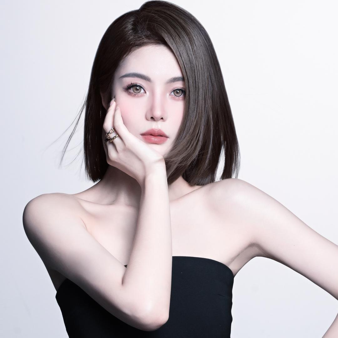 小龙女77（粉油满赠到12点橱窗可拍 ）