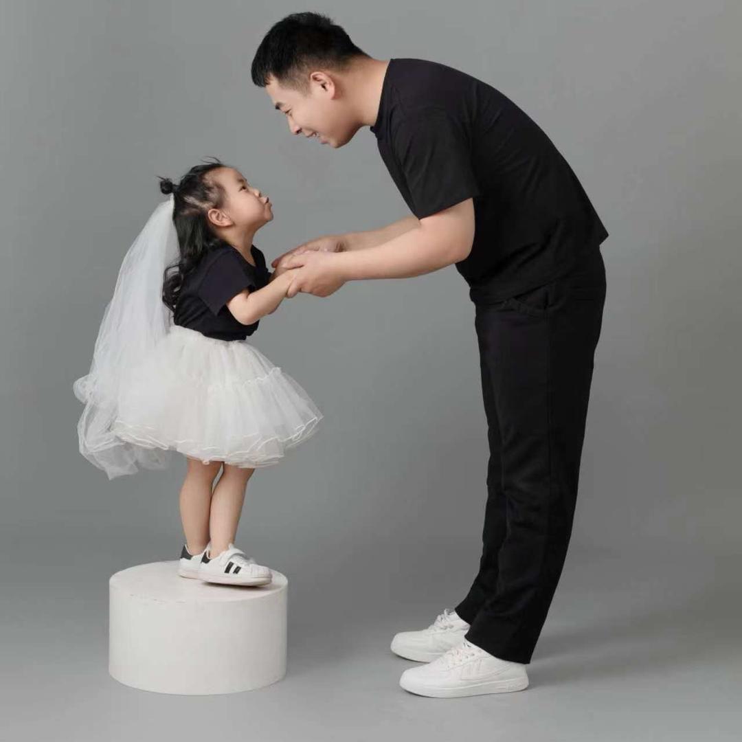 一只努力做猪蹄的朱