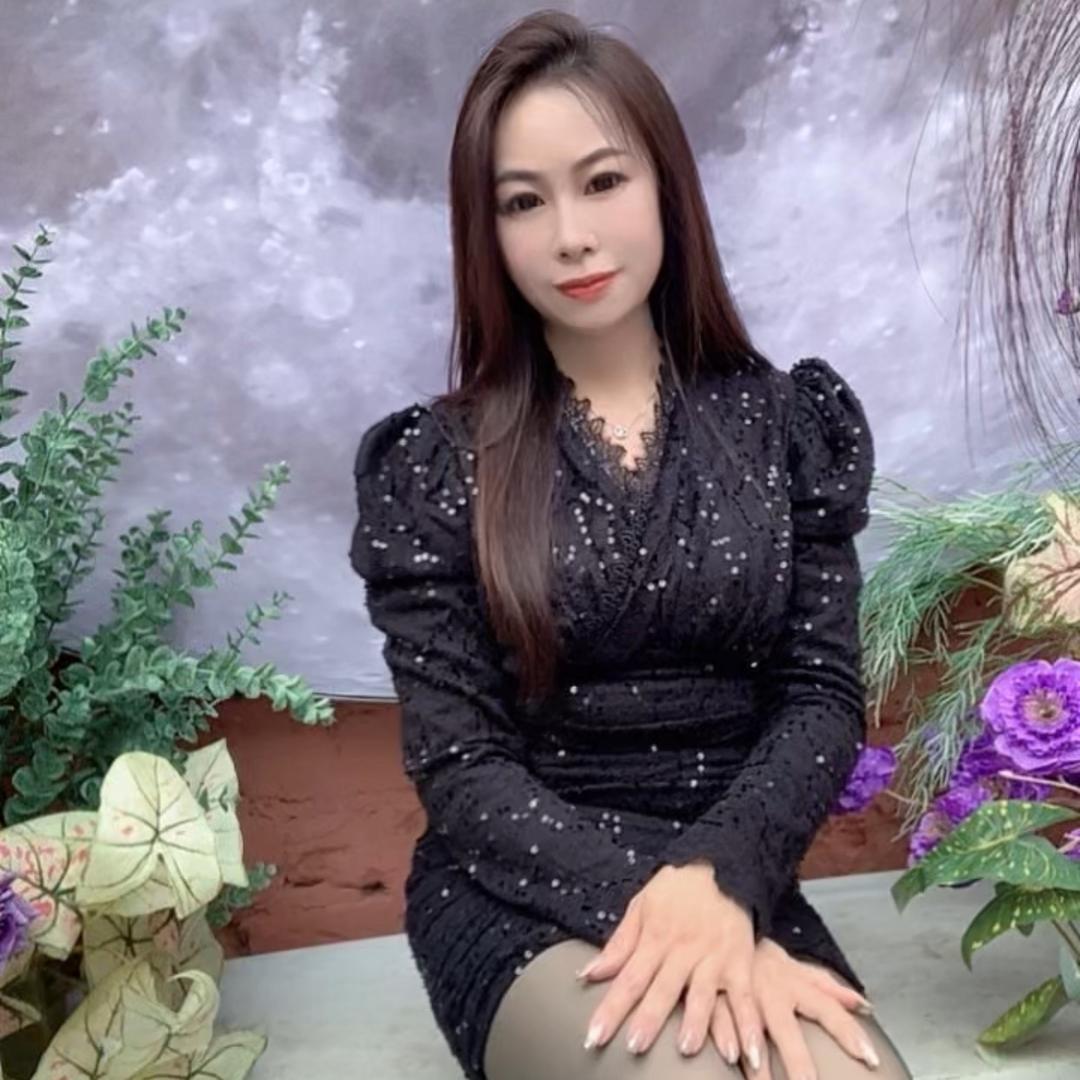 雪花的表妹（10月2日生日庆典）