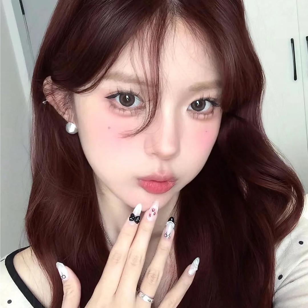 聚优格-偷月亮的小猫