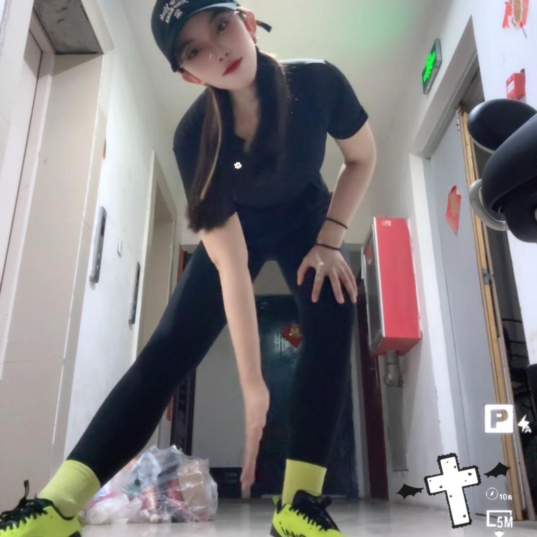 🇨🇳把爱留在田径场 🏃🏻‍♀️