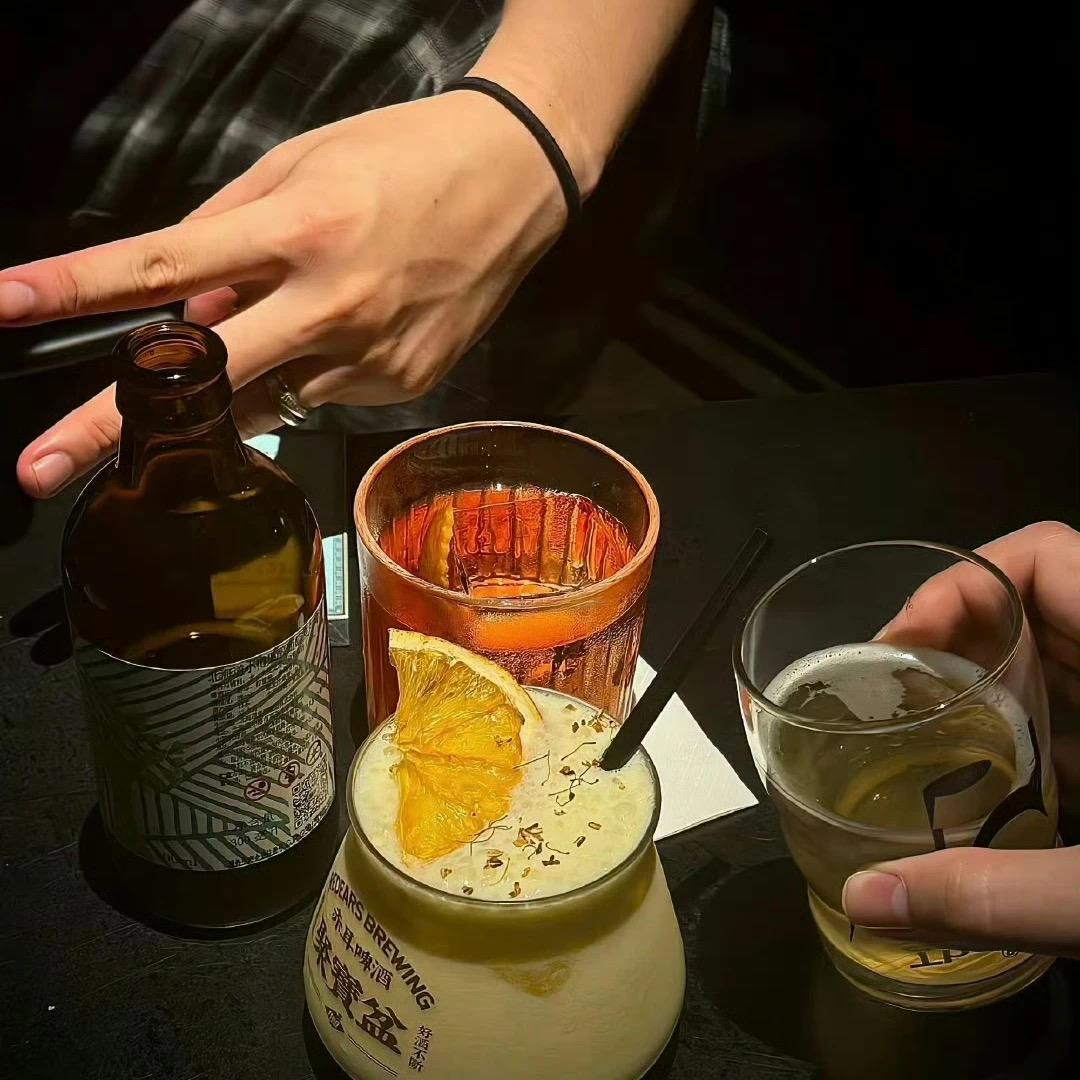 今晚的我有点醉💋