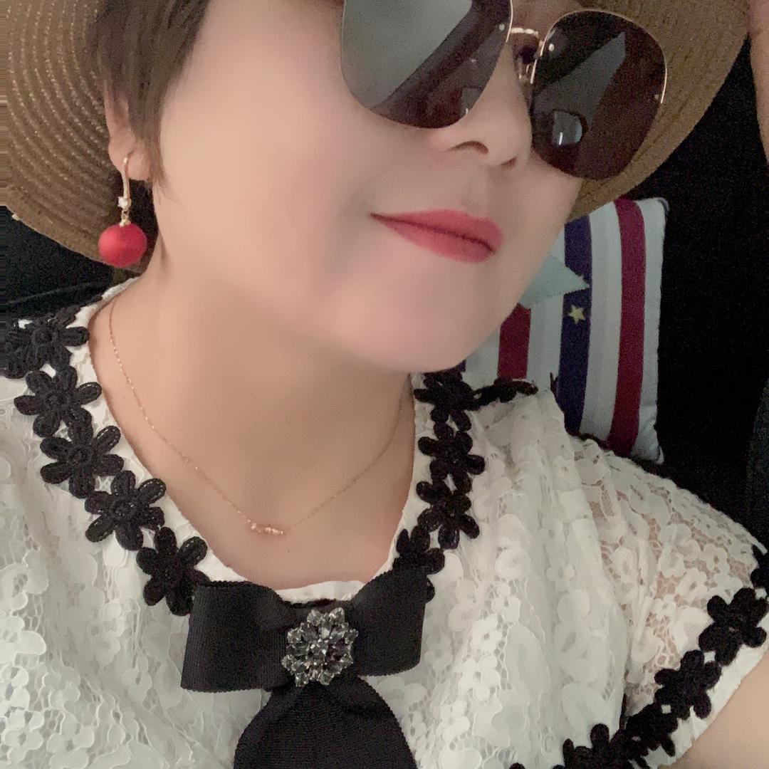 丽丽