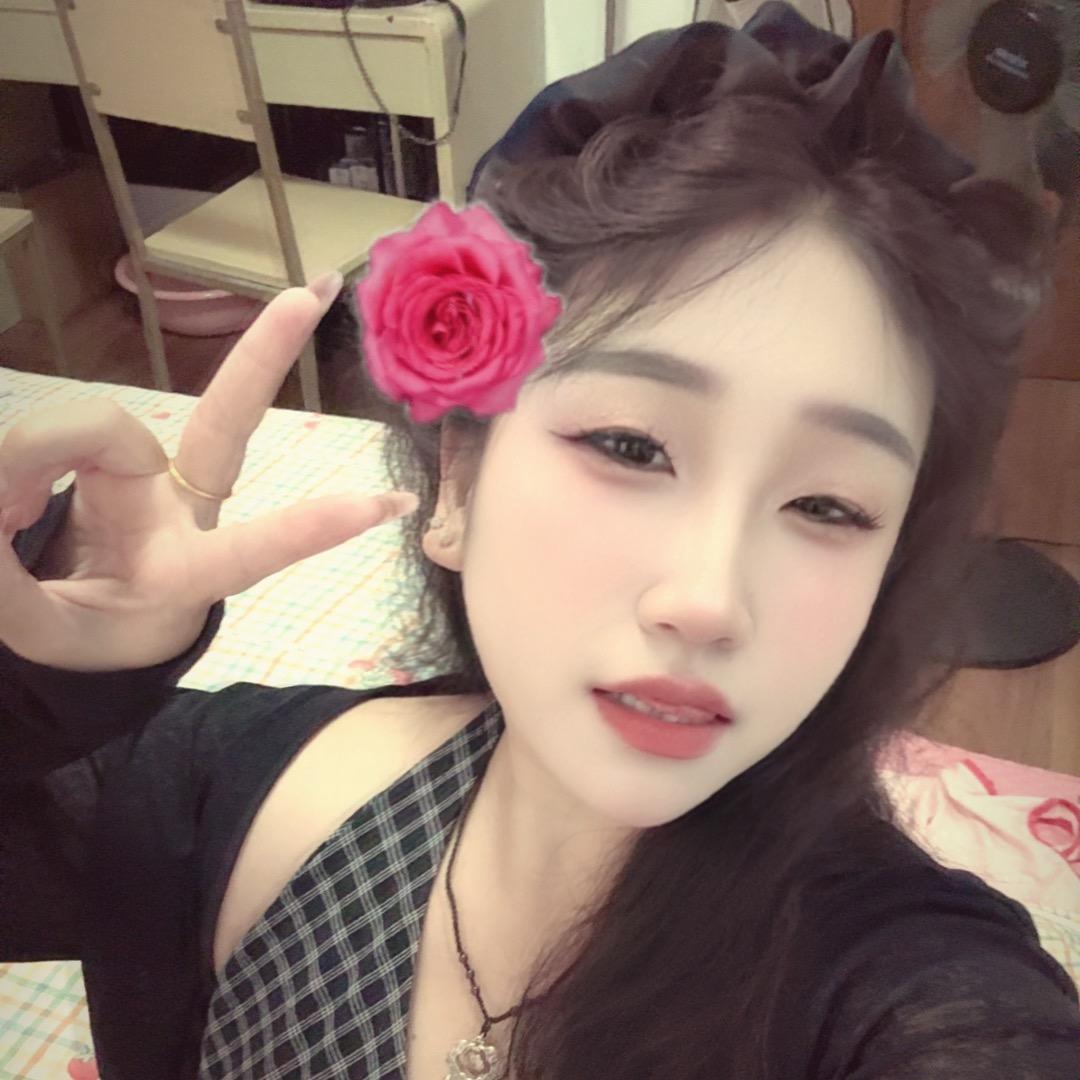 爱吃香菜👱🏻‍♀️