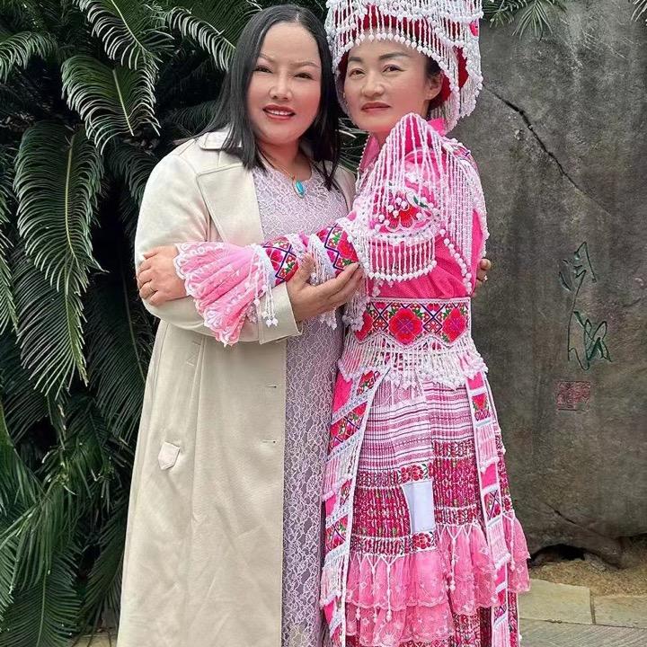 《尊师张黎》小苹果