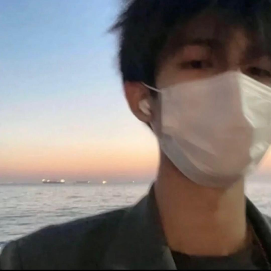 倒映着拾起的缘