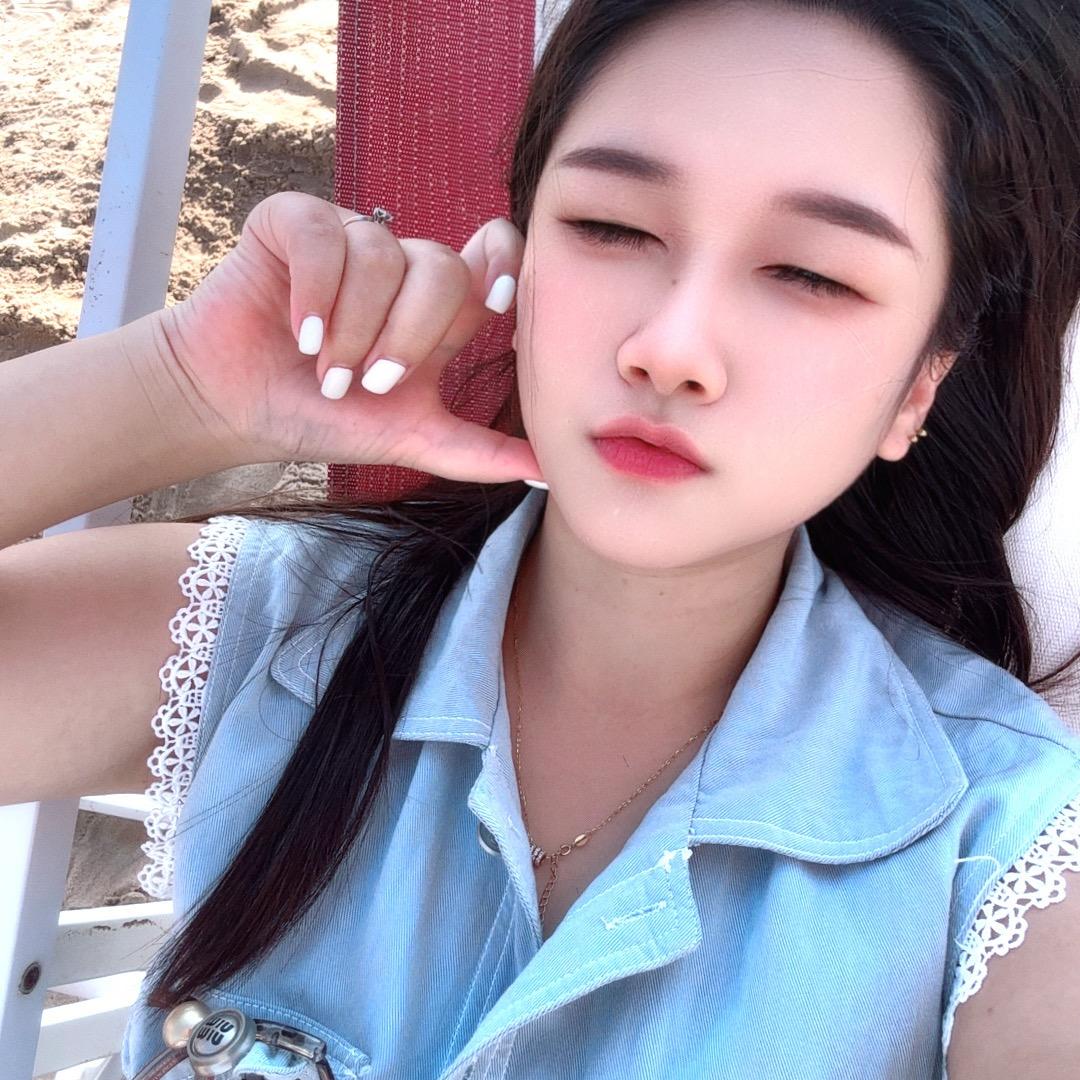 小刘的朋友圈 . 𓆡