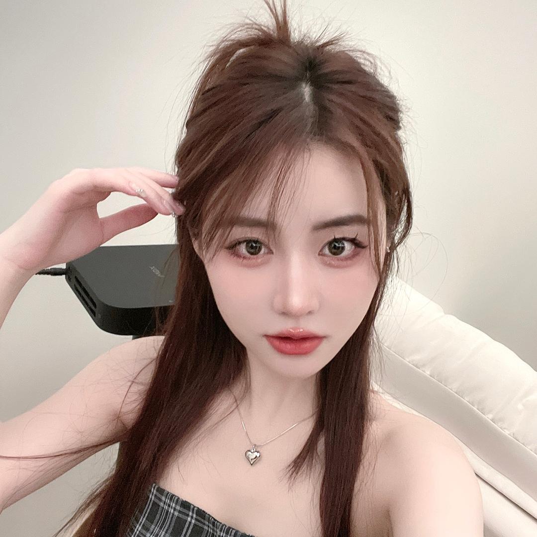 是阿零呀