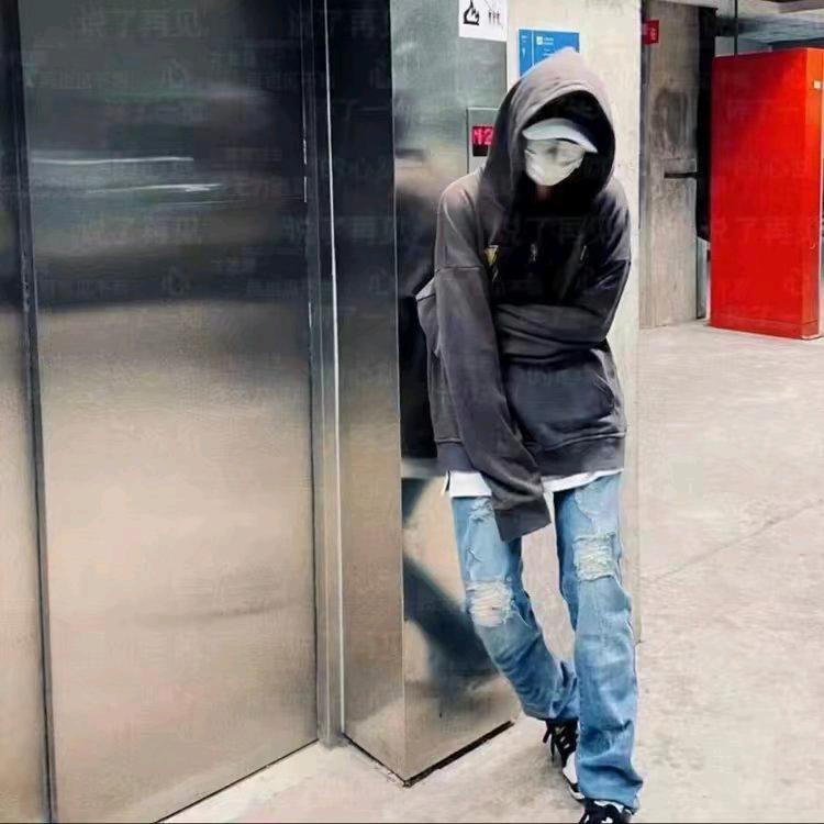 ㅤ︌
