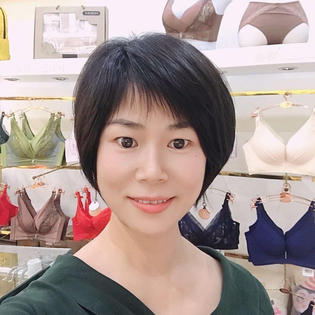 幂姿舒适内衣馆小榄店～冰冰