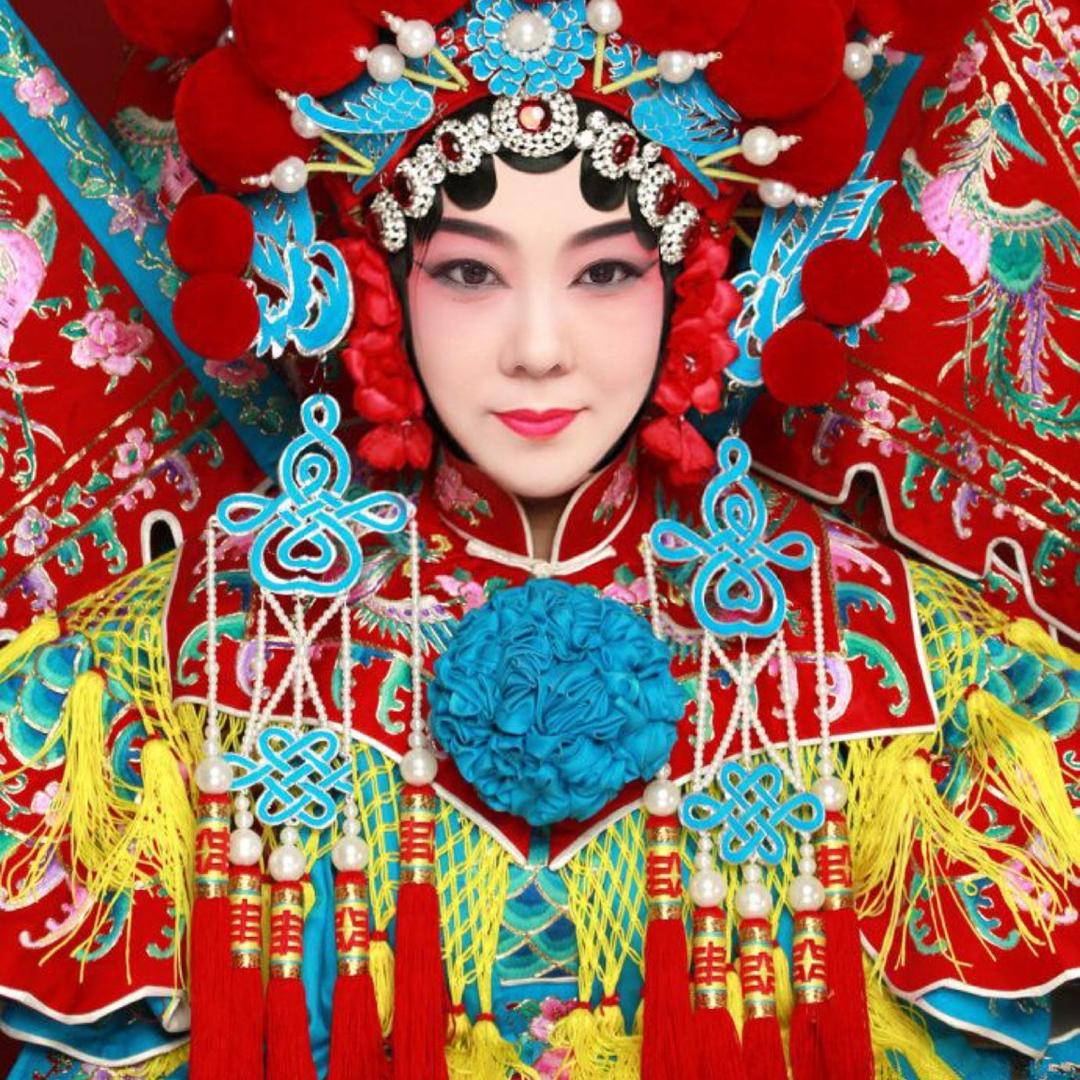 万蒲红红