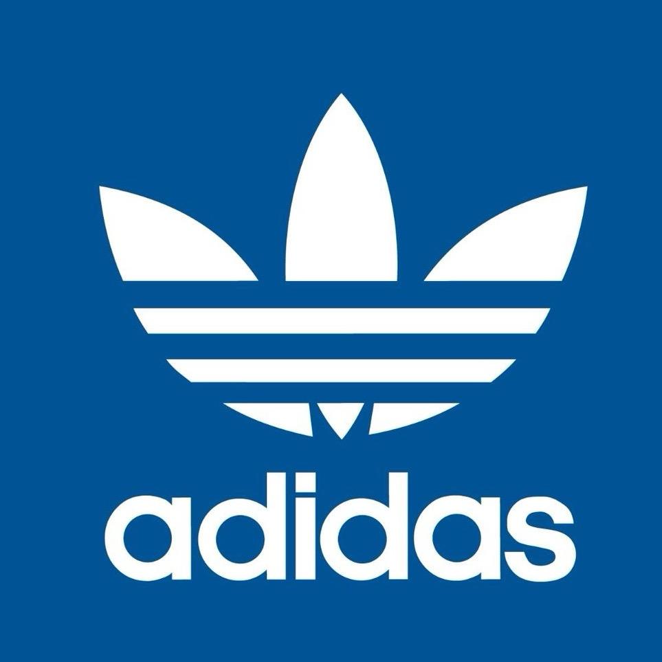 adidas 解放碑国泰三叶草店