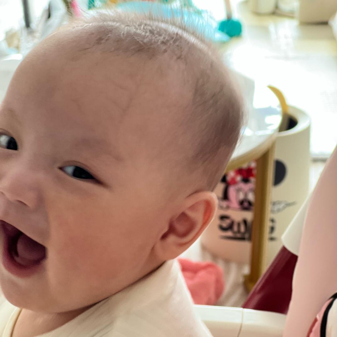 奕辉臻选头像