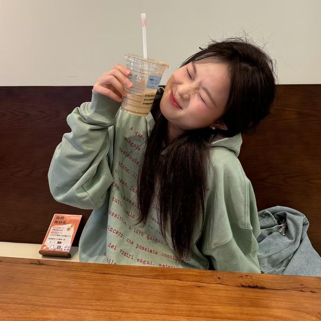周小倩"