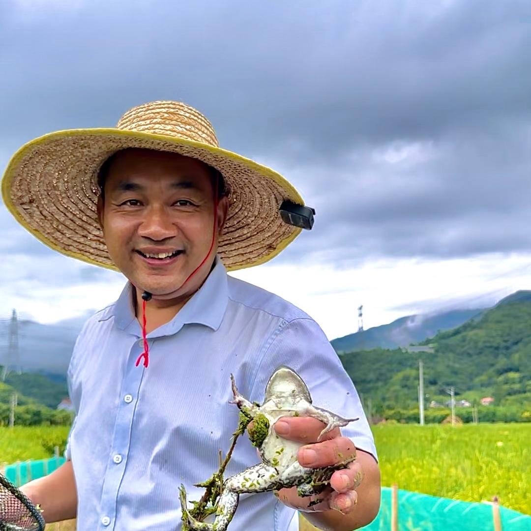 郎家村郦支书