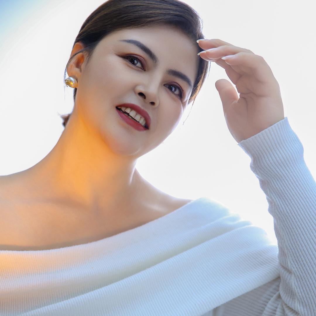 幸福✊✊🌹🌹