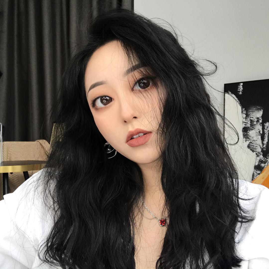嗯呐尤大拿