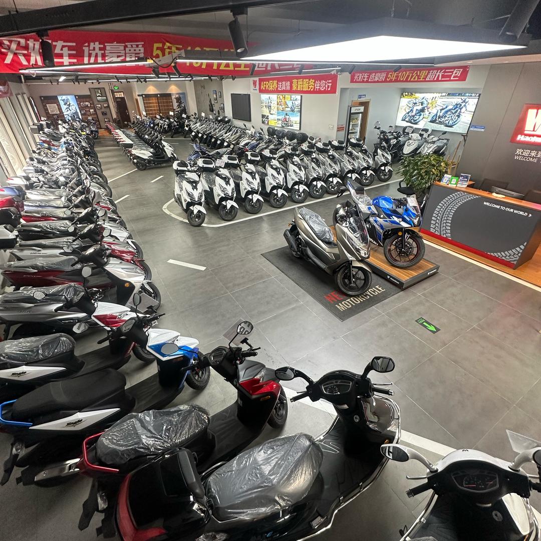 北京万千里摩托车