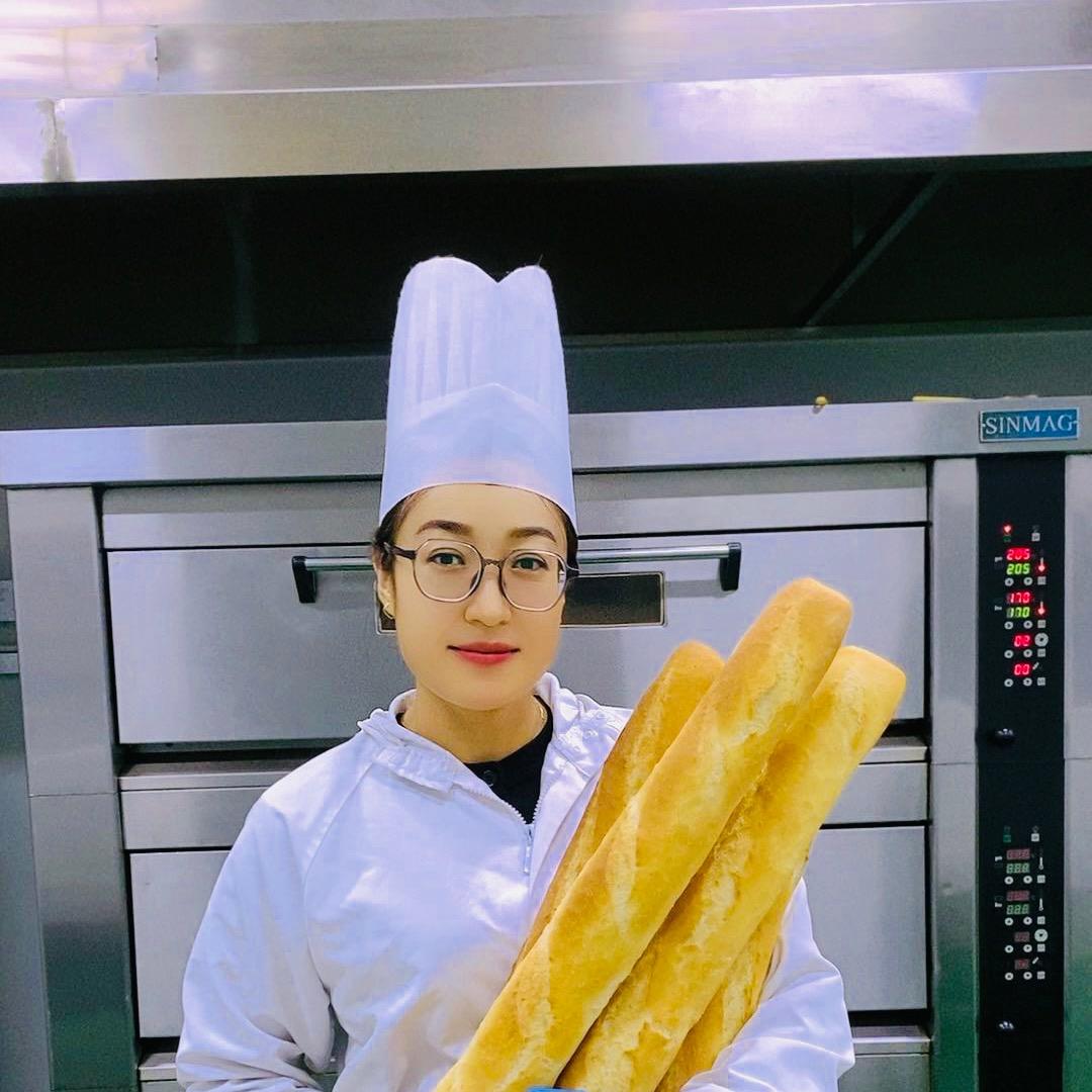 面包女士zulpiya