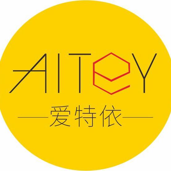 爱特依服装工厂店