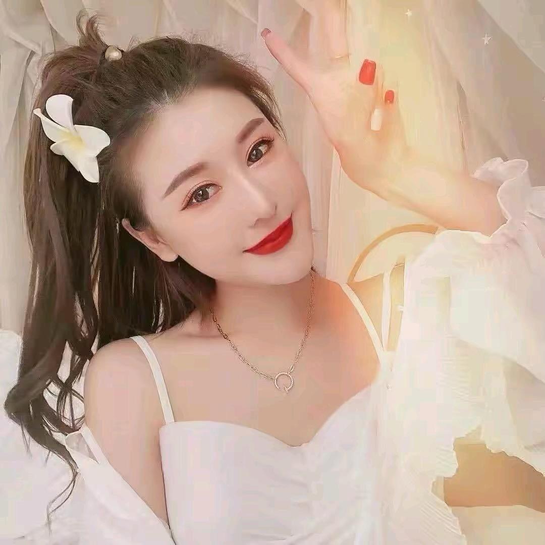 神大英子《珂尼娜美选》