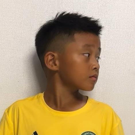 23号小孟爱踢球